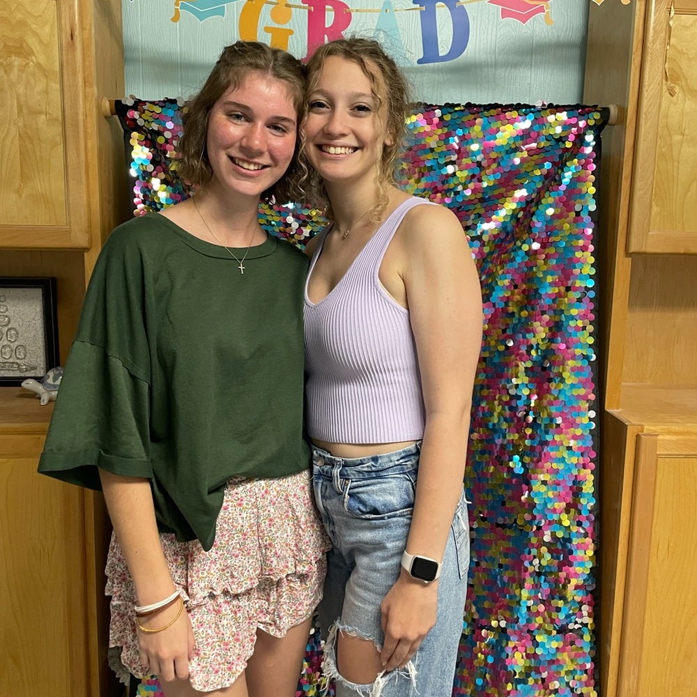 Meet your Posher, Gabby!